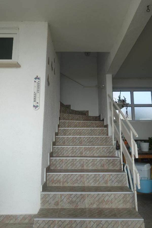 Apartments Galeb Ртина Экстерьер фото