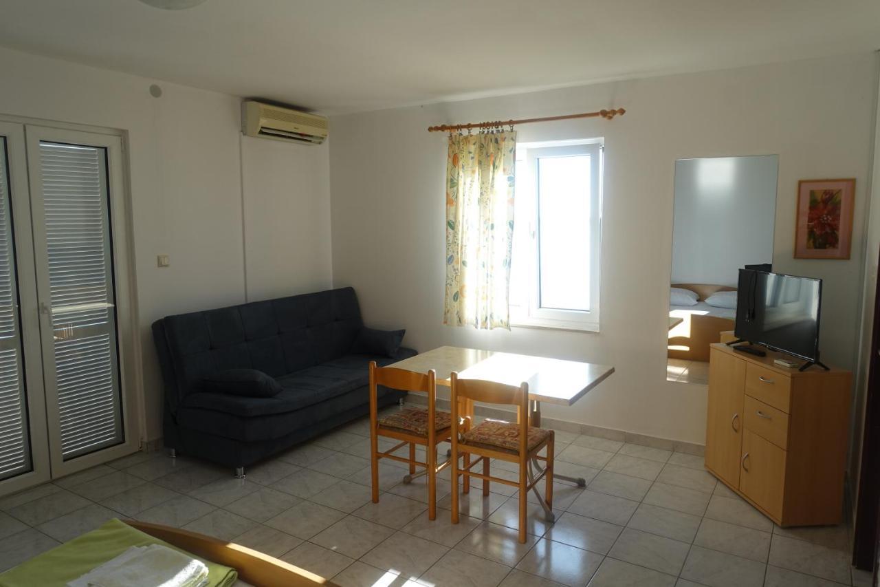 Apartments Galeb Ртина Экстерьер фото